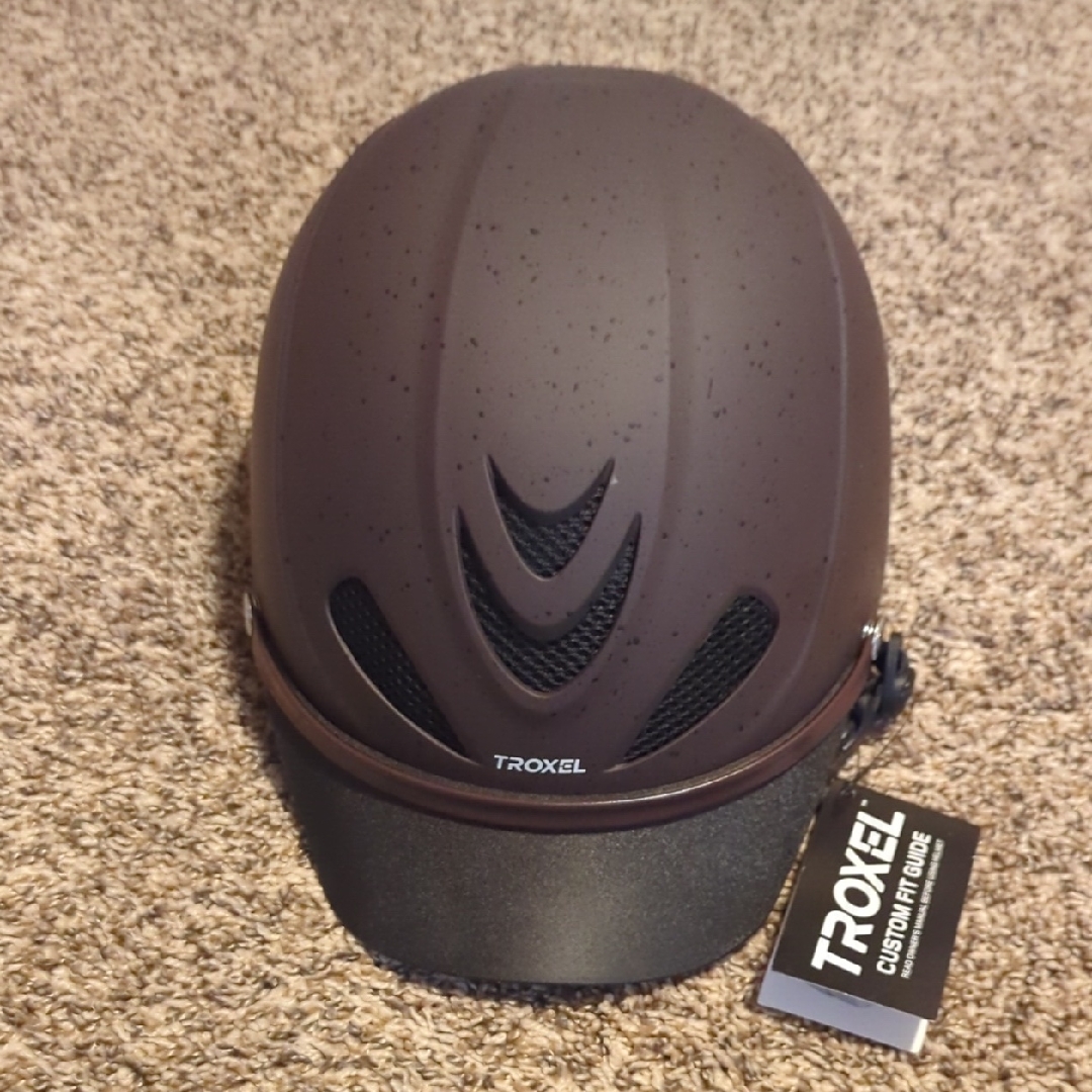 Troxel Datoka Trail Womenâs Equestrian Helmet In Dark Brown M. Xl. Riding.